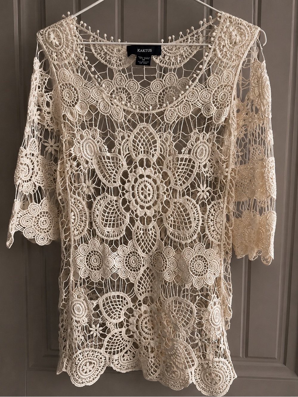 Kaktus Cream Crochet Lace Tunic Top